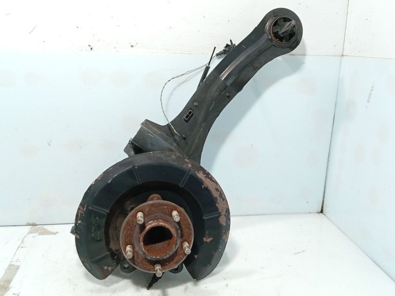 Recambio de mangueta trasera izquierda para ford focus iii 1.0 ecoboost referencia OEM IAM   