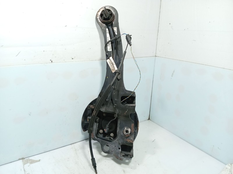 Recambio de mangueta trasera izquierda para ford focus iii 1.0 ecoboost referencia OEM IAM   