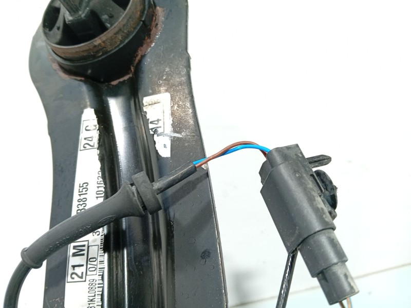 Recambio de mangueta trasera izquierda para ford focus iii 1.0 ecoboost referencia OEM IAM   