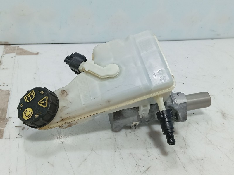 Recambio de bomba freno para ford focus iii 1.0 ecoboost referencia OEM IAM 2372573  