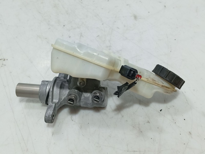 Recambio de bomba freno para ford focus iii 1.0 ecoboost referencia OEM IAM 2372573  