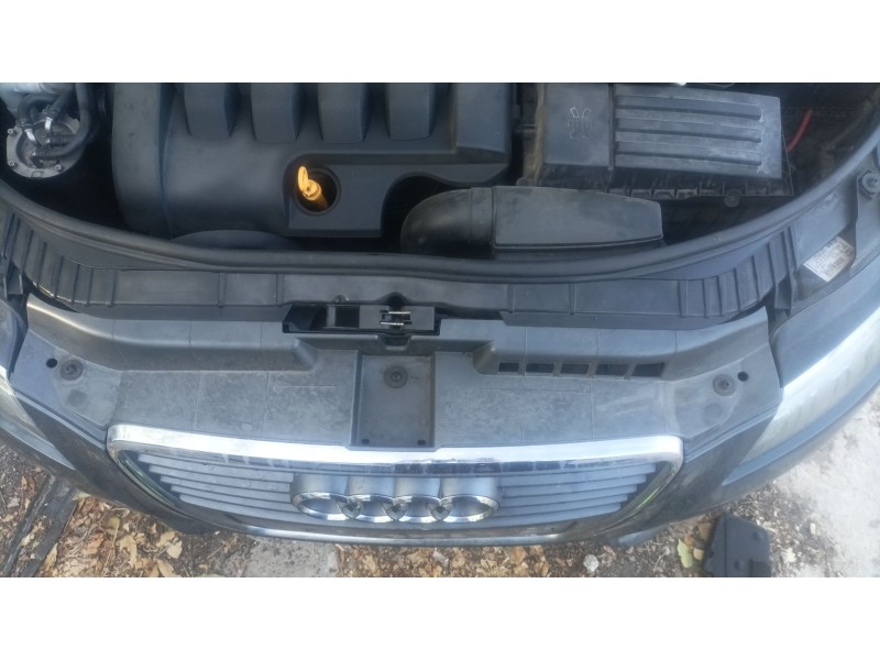 Recambio de paragolpes delantero para audi a3 (8p1) 1.9 tdi referencia OEM IAM   