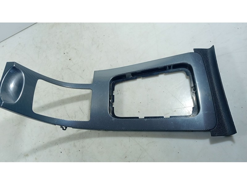Recambio de moldura para peugeot 407 (6d_) 1.6 hdi 110 (6d9hzc, 6d9hyc) referencia OEM IAM   