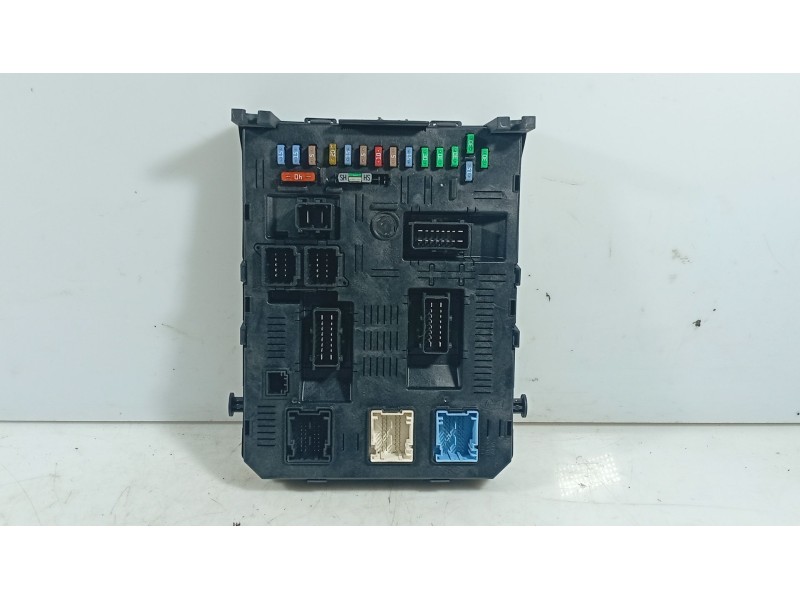 Recambio de modulo electronico para peugeot 407 (6d_) 1.6 hdi 110 (6d9hzc, 6d9hyc) referencia OEM IAM   