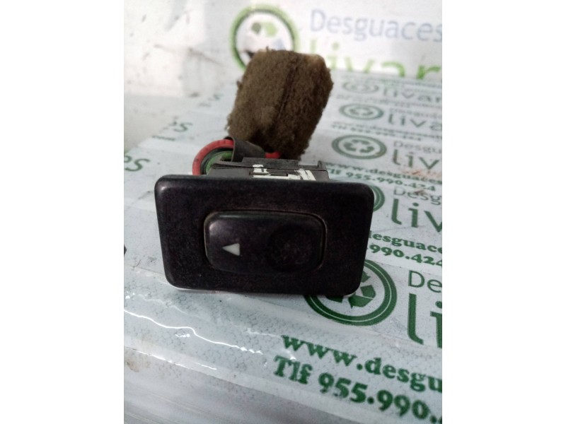 Recambio de mando elevalunas delantero derecho para  referencia OEM IAM   