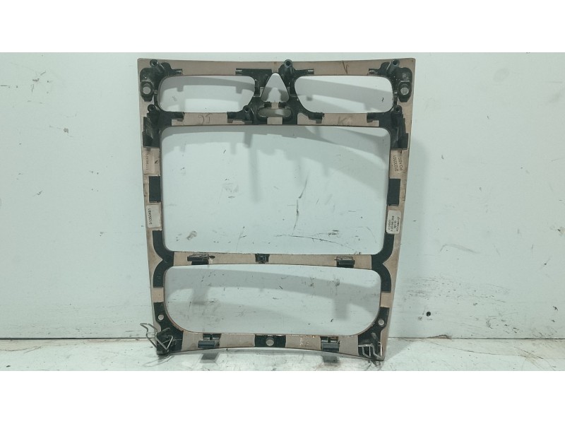Recambio de moldura para mercedes-benz clase c (w203) c 200 cdi (203.004) referencia OEM IAM   
