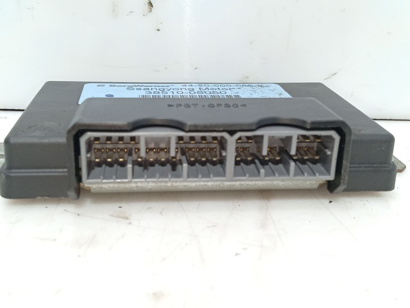 Recambio de modulo electronico para ssangyong rexton / rexton ii (gab_) 2.7 xdi referencia OEM IAM   