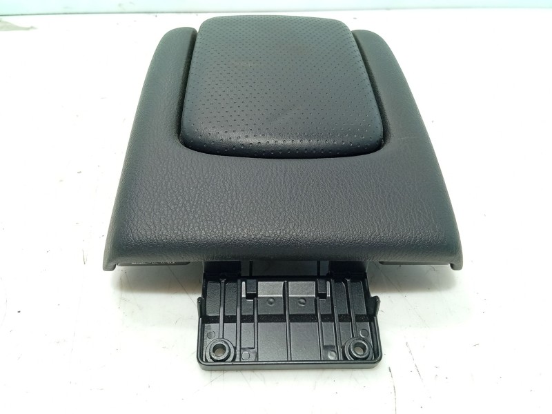 Recambio de apoyabrazos central para ssangyong rexton / rexton ii (gab_) 2.7 xdi referencia OEM IAM   