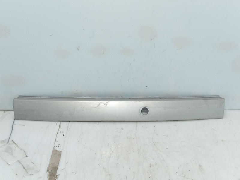 Recambio de moldura para ssangyong rexton / rexton ii (gab_) 2.7 xdi referencia OEM IAM   