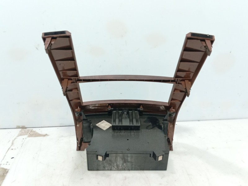 Recambio de moldura para ssangyong rexton / rexton ii (gab_) 2.7 xdi referencia OEM IAM   