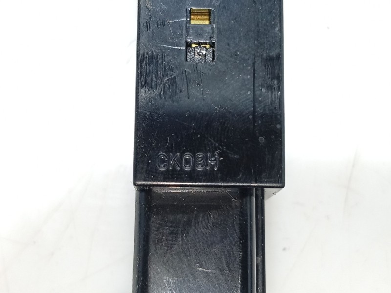 Recambio de interruptor para ssangyong rexton / rexton ii (gab_) 2.7 xdi referencia OEM IAM   