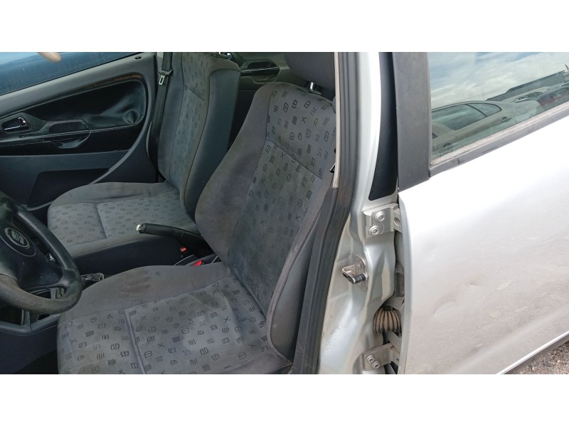 seat ibiza ii (6k1) del año 2000
