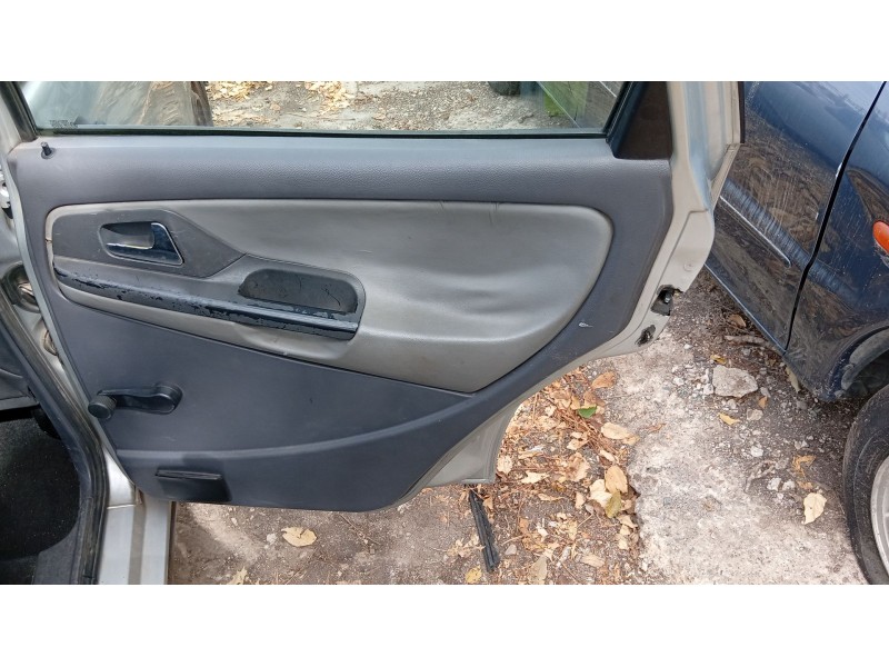 seat ibiza ii (6k1) del año 2000