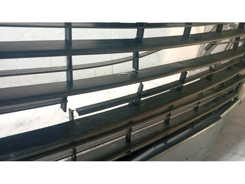 Recambio de paragolpes delantero para peugeot 406 (8b) 2.0 hdi 90 referencia OEM IAM   