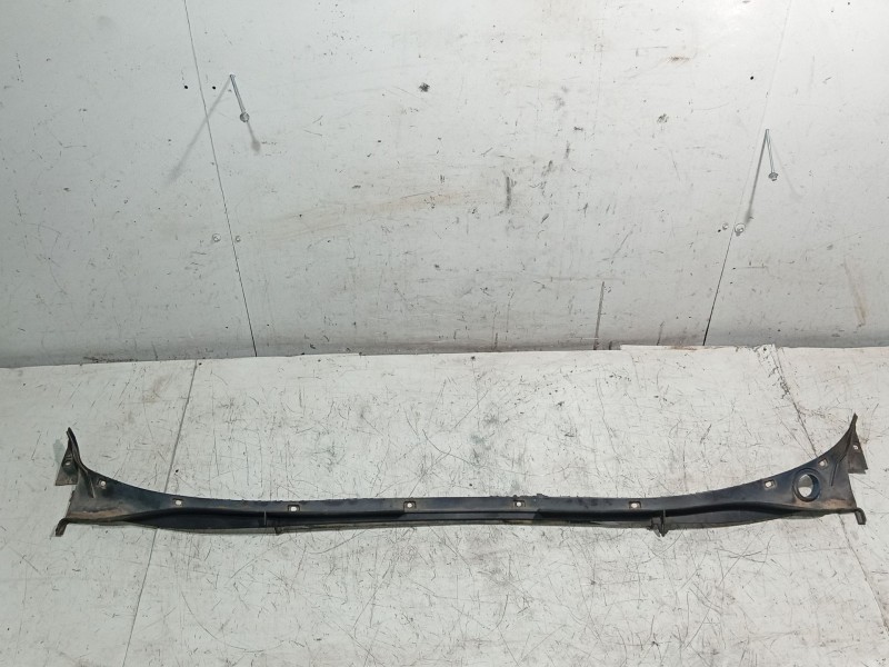 Recambio de moldura para bmw 7 (e38) 730 d referencia OEM IAM   
