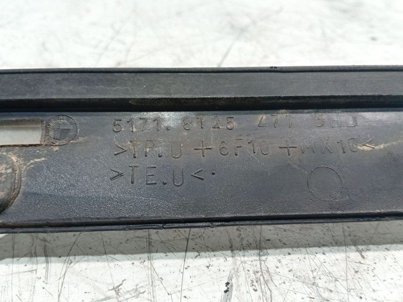 Recambio de moldura para bmw 7 (e38) 730 d referencia OEM IAM   