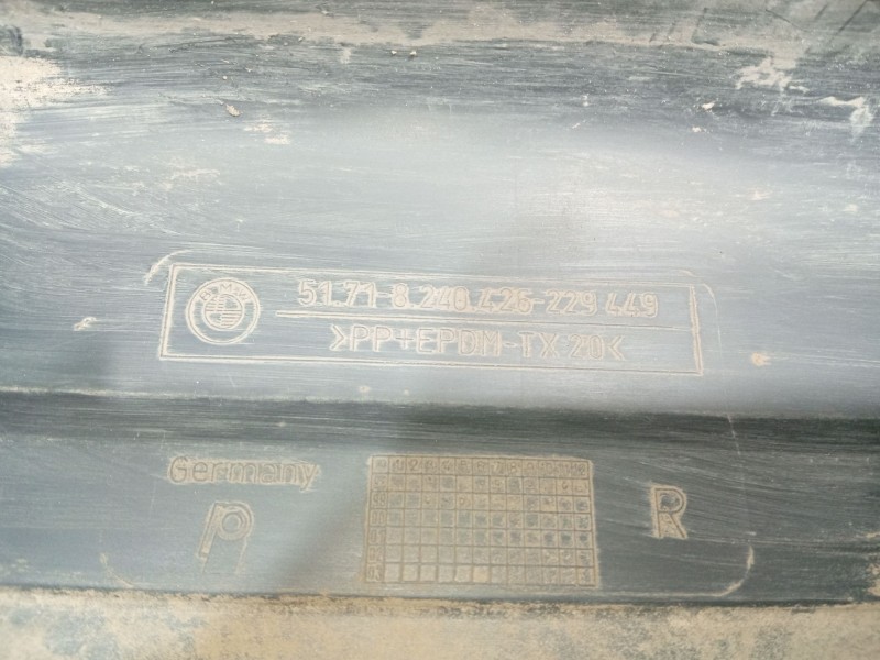 Recambio de moldura para bmw 7 (e38) 730 d referencia OEM IAM   