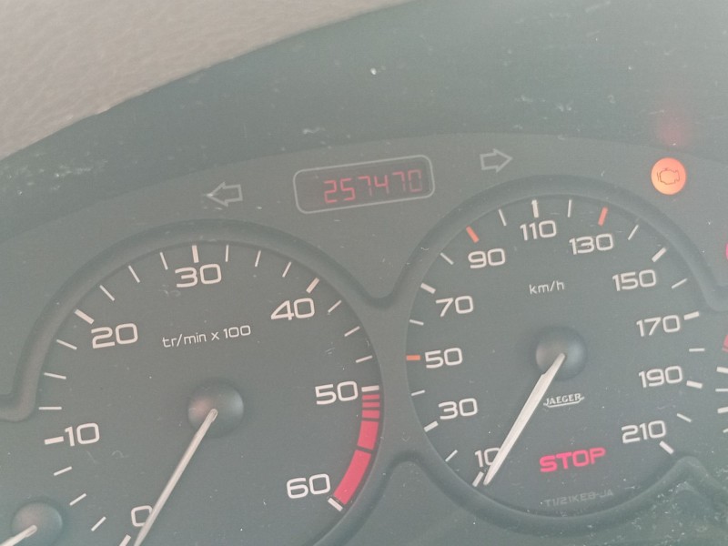 peugeot 206 hatchback (2a/c) del año 2000
