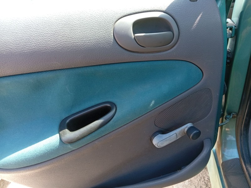 peugeot 206 hatchback (2a/c) del año 2000