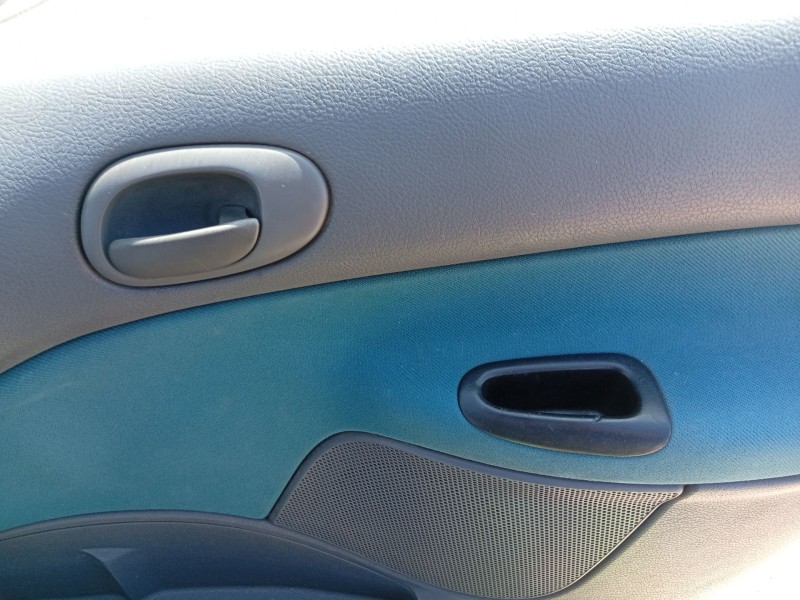 peugeot 206 hatchback (2a/c) del año 2000