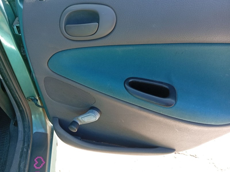 peugeot 206 hatchback (2a/c) del año 2000