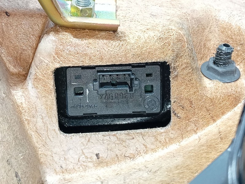 Recambio de guarnecido puerta delantera izquierda para bmw 7 (e38) 730 d referencia OEM IAM   