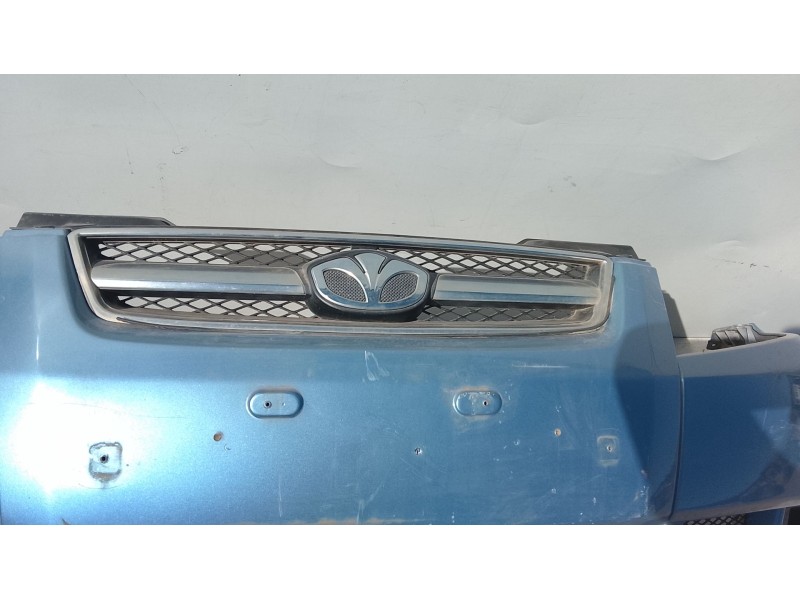 Recambio de paragolpes delantero para daewoo kalos sedán (klas) 1.4 referencia OEM IAM 96481330 / 93740275  