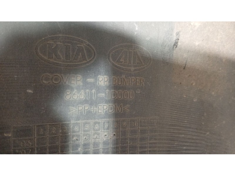 Recambio de paragolpes trasero para kia carens iii monospace (un) 2.0 crdi 140 referencia OEM IAM   