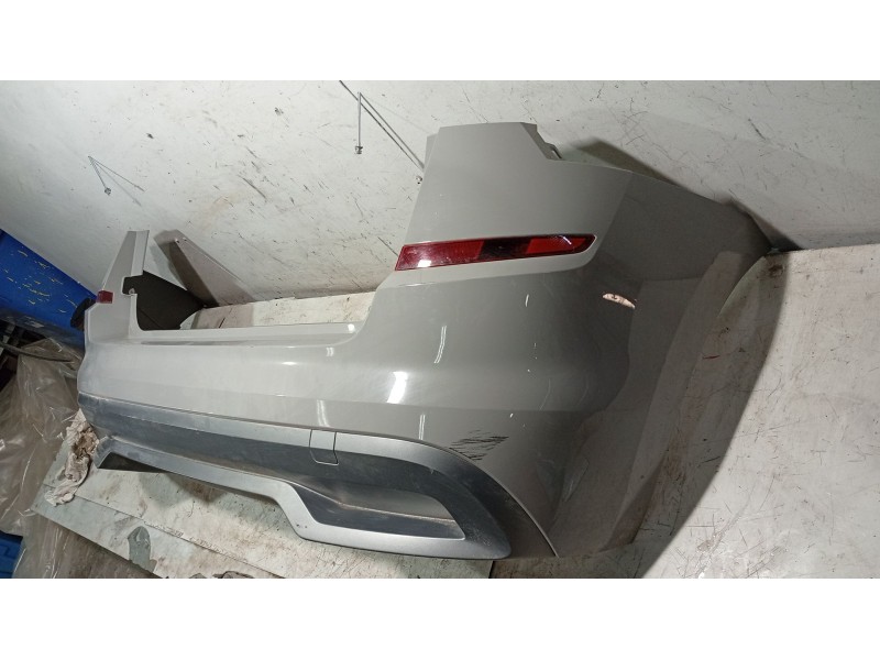 Recambio de paragolpes trasero para skoda kamiq (nw4) 1.0 tsi referencia OEM IAM 658807421A 657807417 