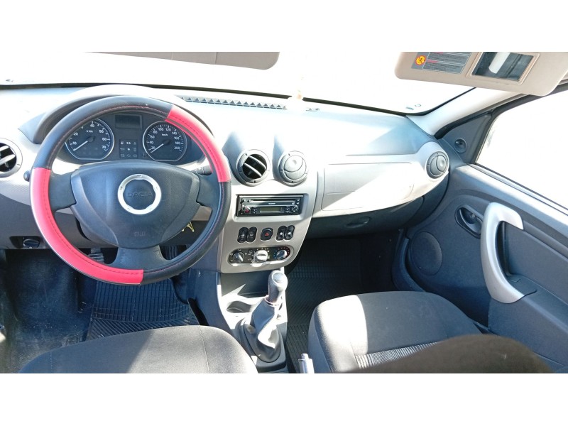 dacia sandero (bs_) del año 2010