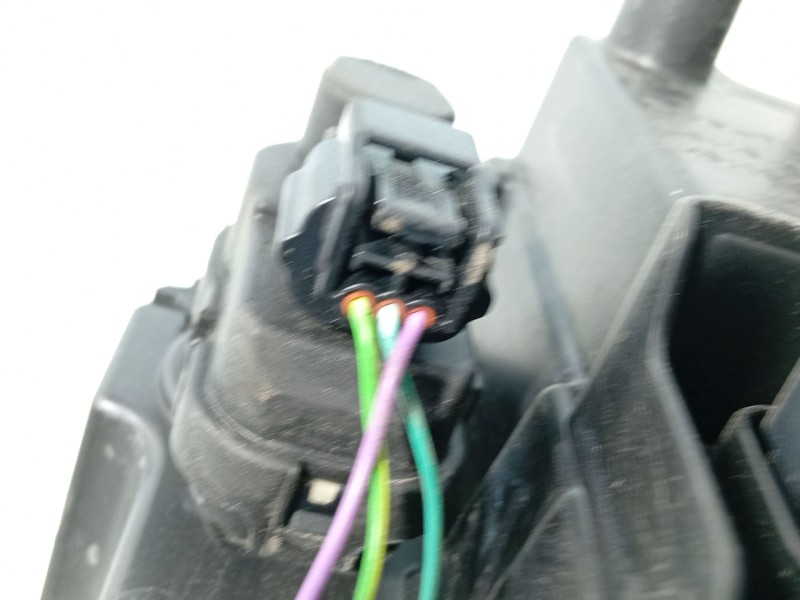 Recambio de faro derecho para citroën c3 iii (sx) 1.2 puretech 82 referencia OEM IAM   