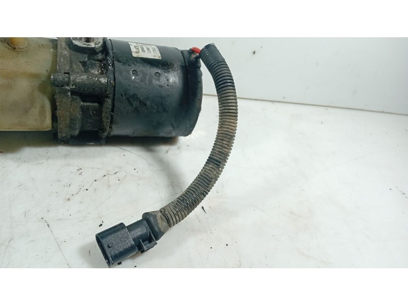 Recambio de bomba direccion para renault kangoo (kc0/1_) 1.5 dci (kc08, kc09) referencia OEM IAM   
