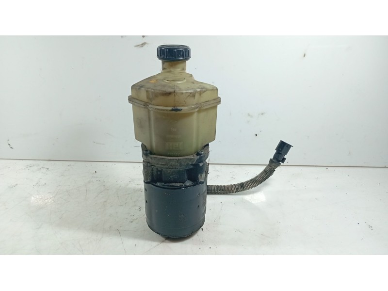 Recambio de bomba direccion para renault kangoo (kc0/1_) 1.5 dci (kc08, kc09) referencia OEM IAM   