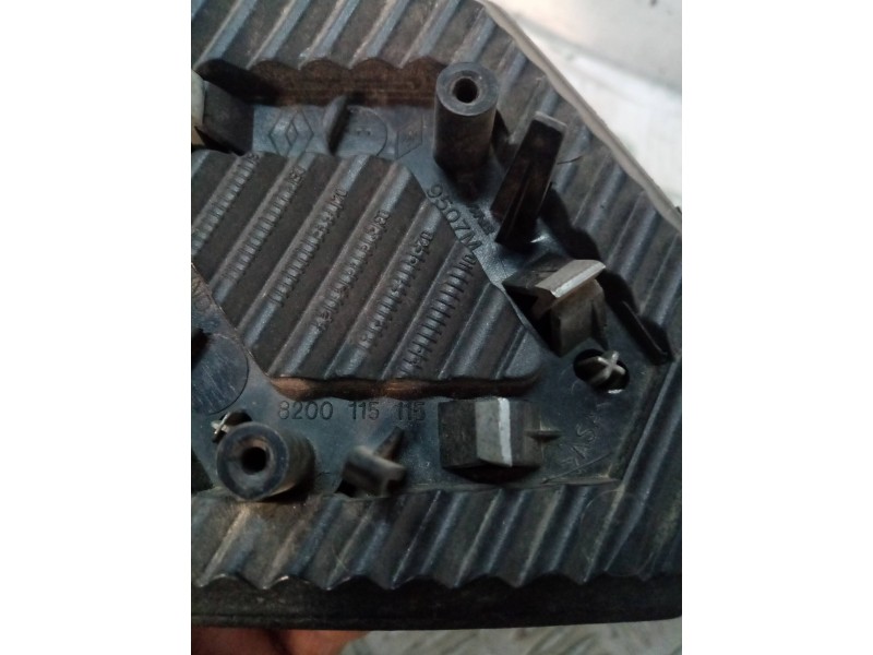 Recambio de rejilla delantera para  referencia OEM IAM 8200115115  