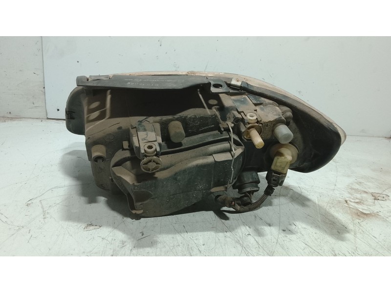Recambio de faro derecho para seat ibiza ii (6k1) 1.9 sdi referencia OEM IAM   
