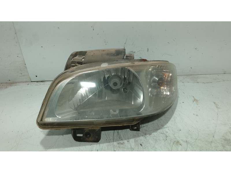 Recambio de faro izquierdo para seat ibiza ii (6k1) 1.9 sdi referencia OEM IAM   