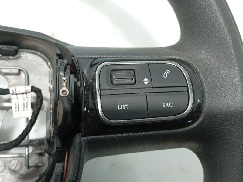 Recambio de volante para citroën c3 iii (sx) 1.2 puretech 82 referencia OEM IAM   
