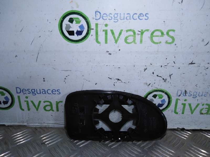 Recambio de cristal retrovisor izquierdo para  referencia OEM IAM 6411399  