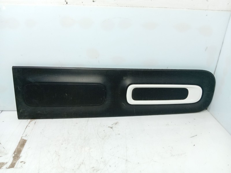Recambio de moldura para citroën c3 iii (sx) 1.2 puretech 82 referencia OEM IAM   