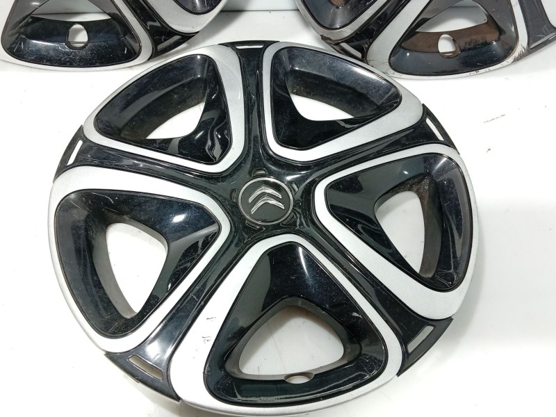 Recambio de tapacubos para citroën c3 iii (sx) 1.2 puretech 82 referencia OEM IAM   