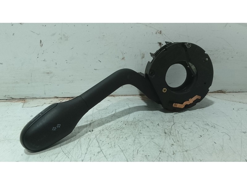 Recambio de mando intermitentes para seat ibiza ii (6k1) 1.9 sdi referencia OEM IAM   