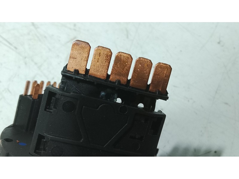 Recambio de mando intermitentes para seat ibiza ii (6k1) 1.9 sdi referencia OEM IAM   