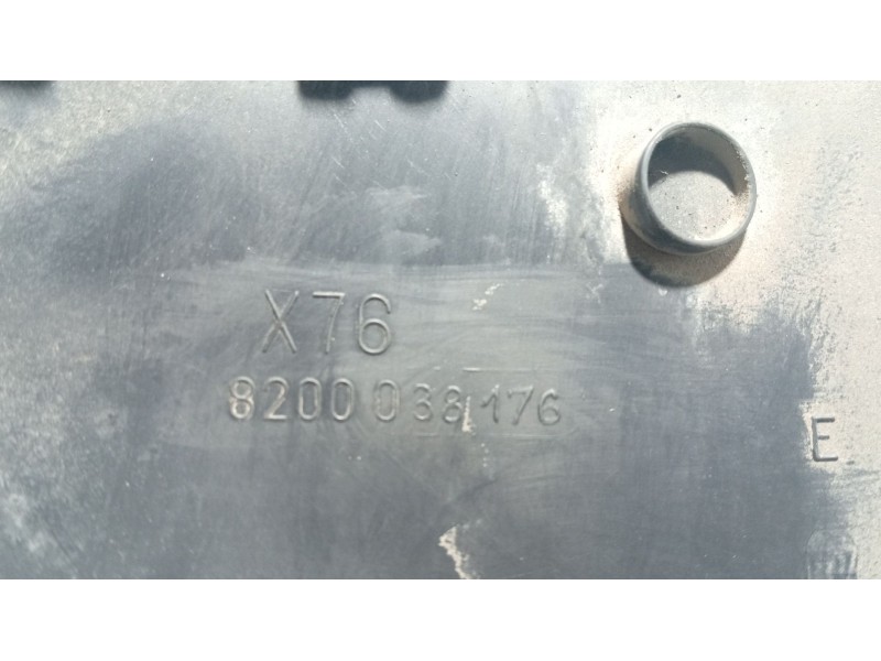 Recambio de moldura para renault kangoo (kc0/1_) 1.5 dci (kc08, kc09) referencia OEM IAM   