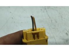 Recambio de anclaje cinturon delantero izquierdo para kia sorento i (jc) 2.5 crdi referencia OEM IAM    2