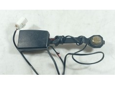 Recambio de anclaje cinturon delantero izquierdo para fiat stilo (192_) 1.9 jtd (192_xf1a) referencia OEM IAM   