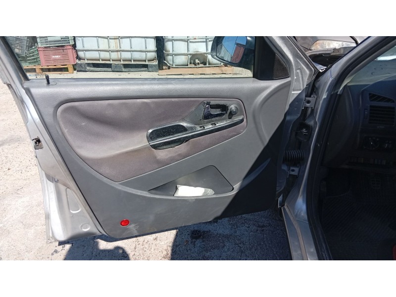 seat cordoba vario (6k5) del año 2000
