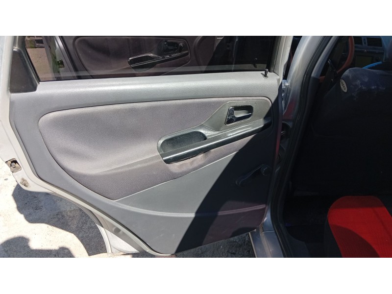 seat cordoba vario (6k5) del año 2000