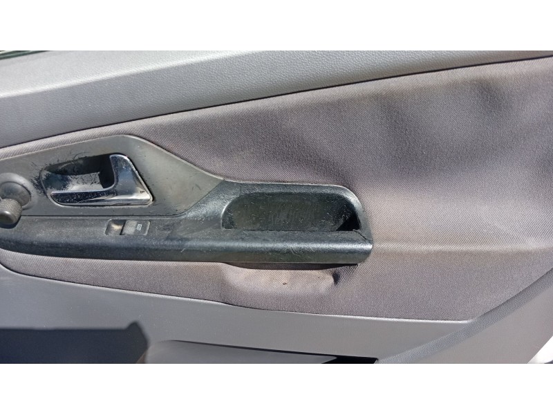 seat cordoba vario (6k5) del año 2000