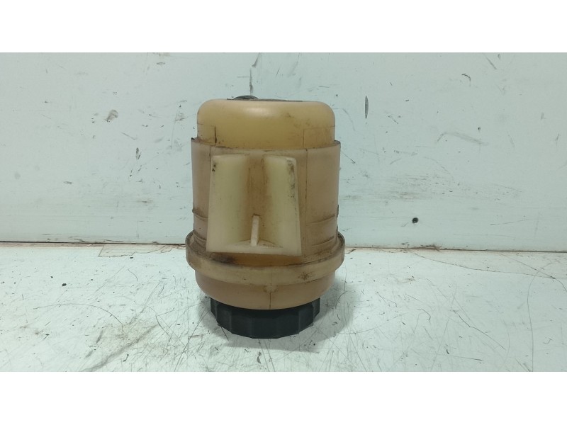 Recambio de deposito liquido direccion para kia sorento i (jc) 2.5 crdi referencia OEM IAM   