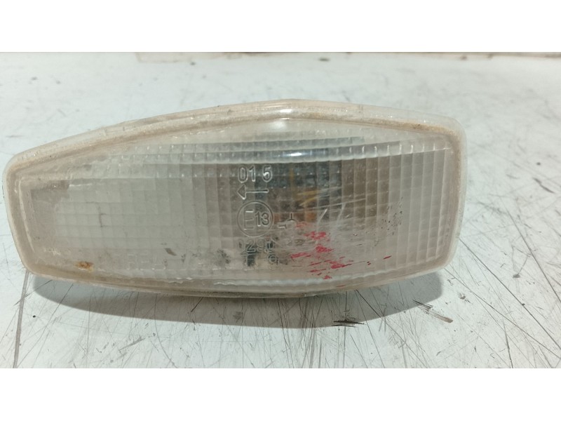 Recambio de piloto delantero izquierdo para kia sorento i (jc) 2.5 crdi referencia OEM IAM   